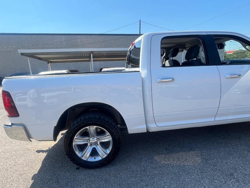 Ram 1500 Vehicle Full-screen Gallery Image 31