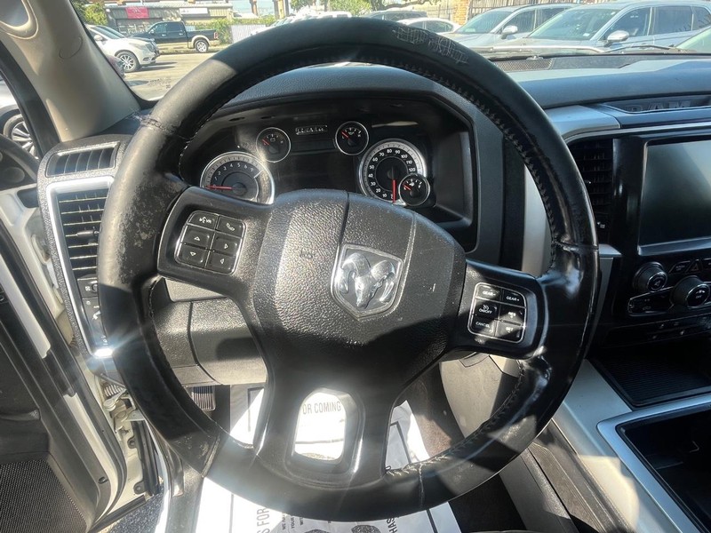 Ram 1500 Vehicle Full-screen Gallery Image 49