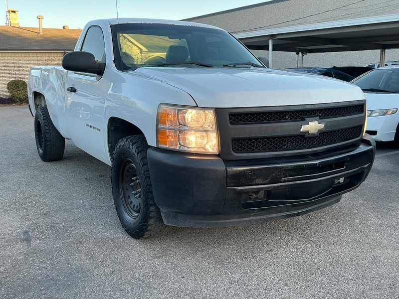 Chevrolet Silverado 1500 Vehicle Full-screen Gallery Image 04