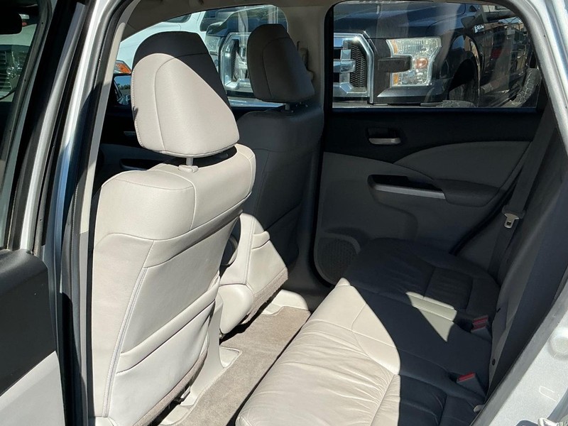 Honda CR-V Vehicle Full-screen Gallery Image 09