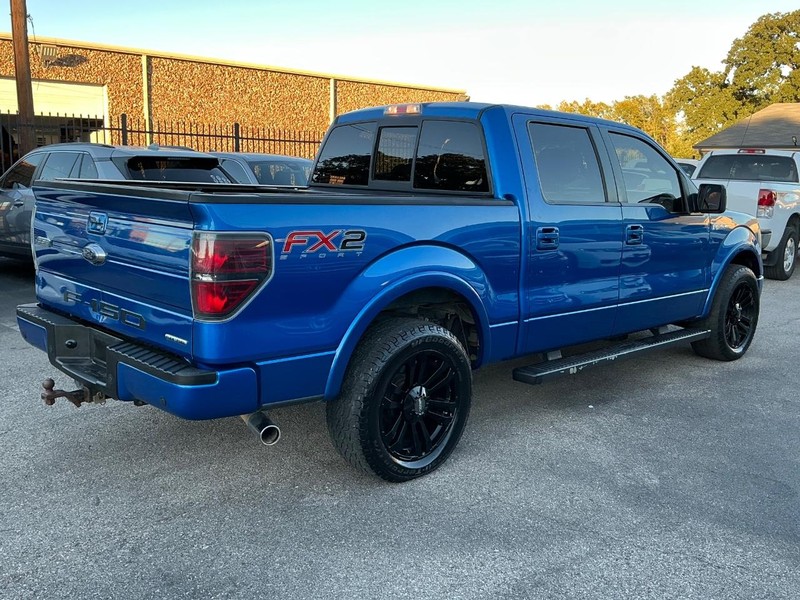 Ford F-150 Vehicle Full-screen Gallery Image 03