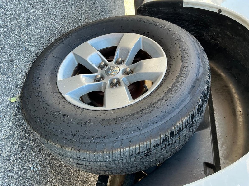 Ram 1500 Vehicle Full-screen Gallery Image 11