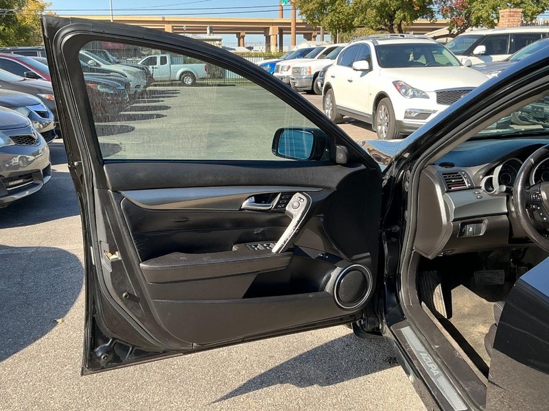 Acura TL Vehicle Full-screen Gallery Image 06