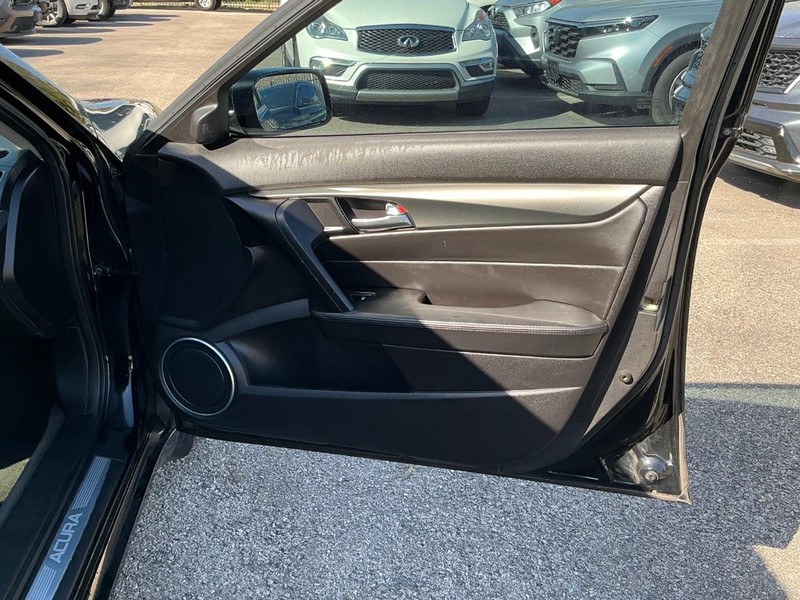 Acura TL Vehicle Full-screen Gallery Image 12