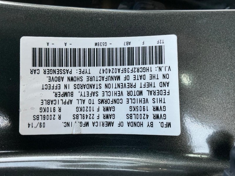 Honda Accord Sedan Vehicle Full-screen Gallery Image 03