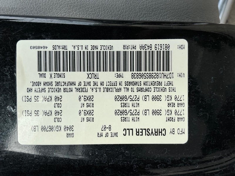 Dodge Ram 1500 Vehicle Full-screen Gallery Image 26