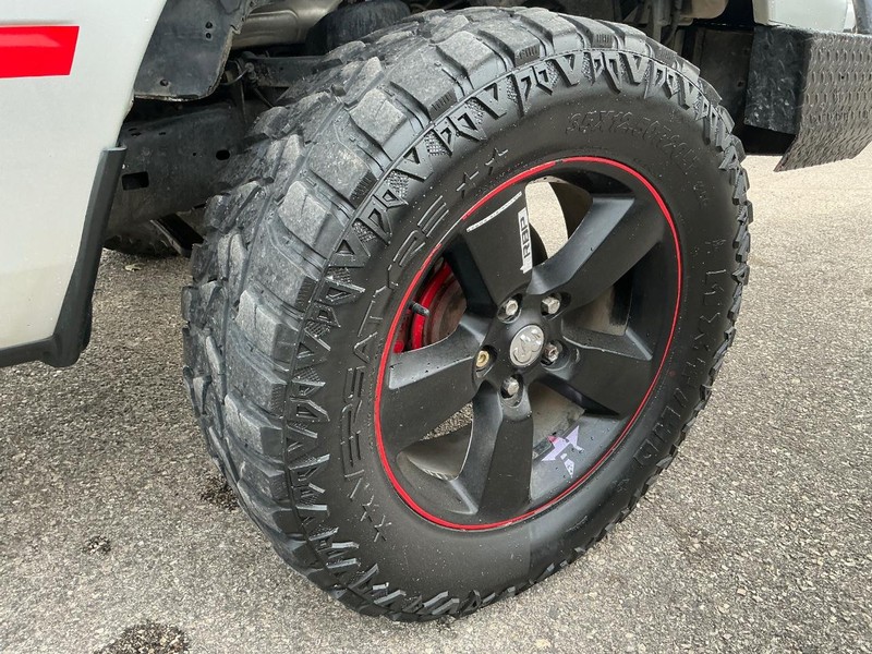 Ram 1500 Vehicle Full-screen Gallery Image 21