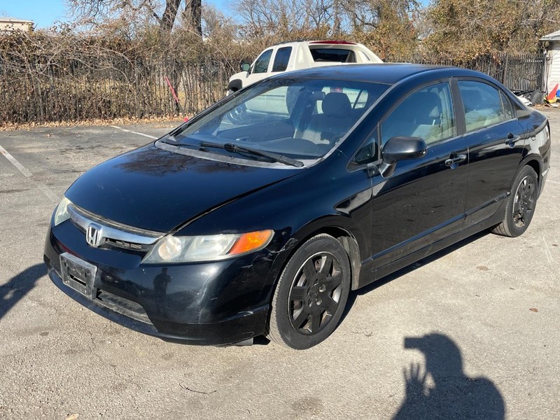 Honda Civic Sedan Vehicle Full-screen Gallery Image 02