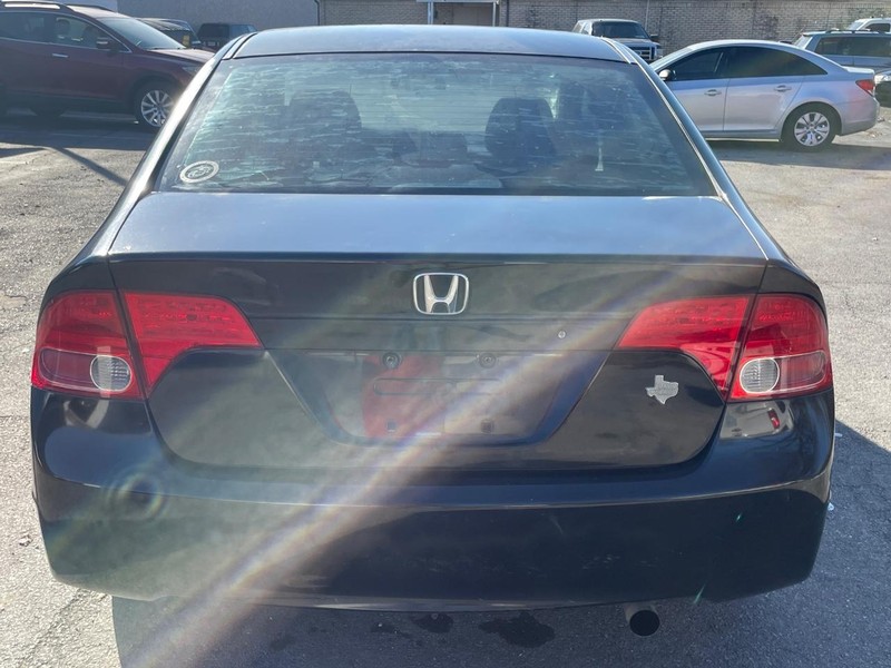Honda Civic Sedan Vehicle Full-screen Gallery Image 06