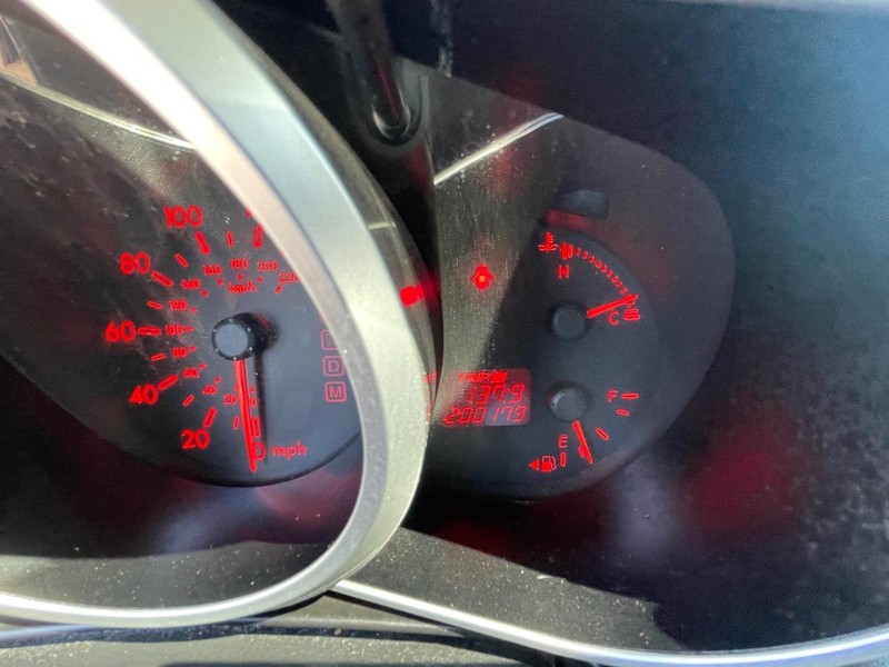 Mazda CX-7 Vehicle Full-screen Gallery Image 26