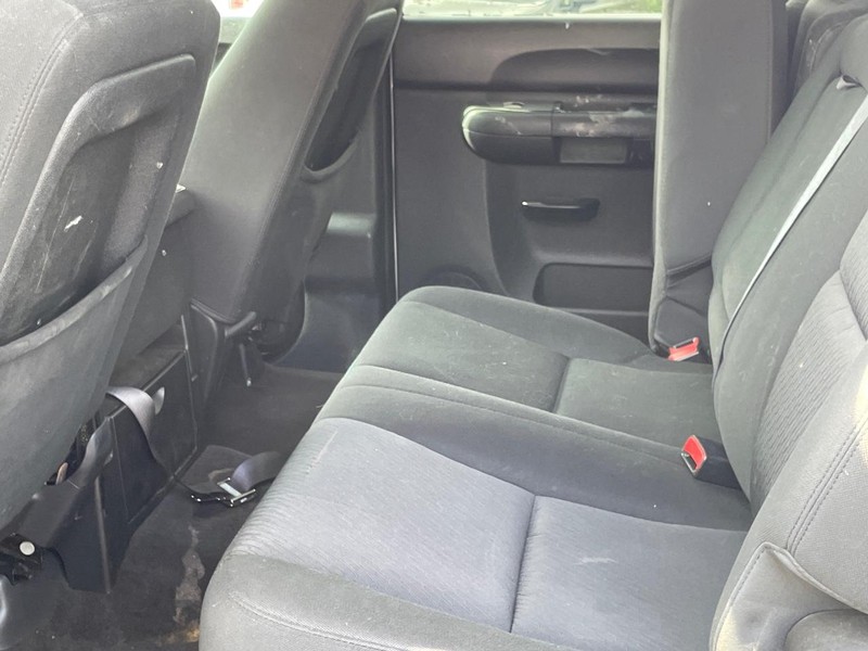 Chevrolet Silverado 1500 Vehicle Full-screen Gallery Image 14