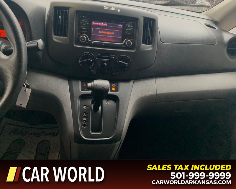 Nissan NV200 Compact Cargo Vehicle Full-screen Gallery Image 13