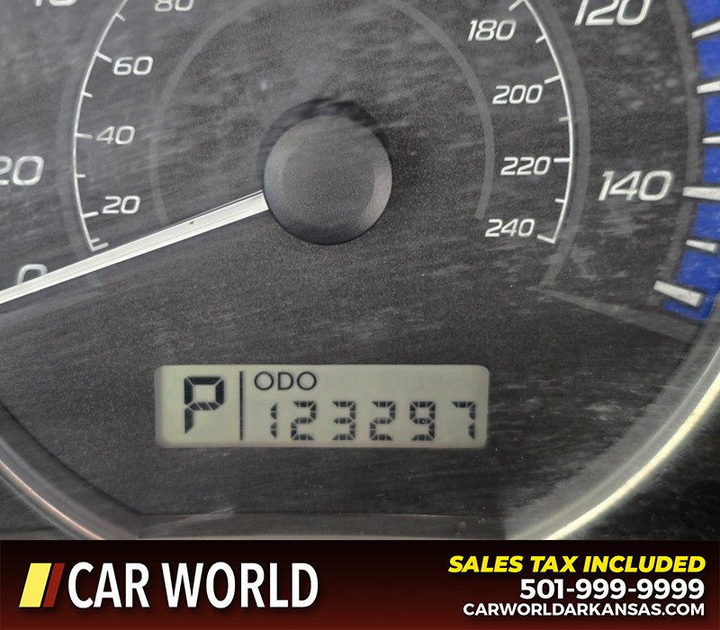 Subaru Forester Vehicle Full-screen Gallery Image 16