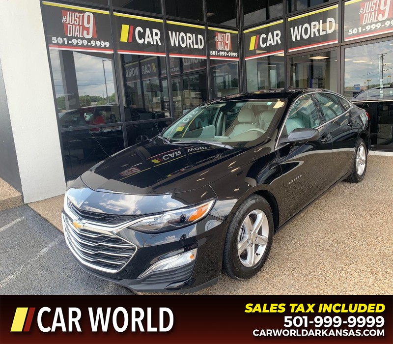 Chevrolet Malibu Vehicle Full-screen Gallery Image 4