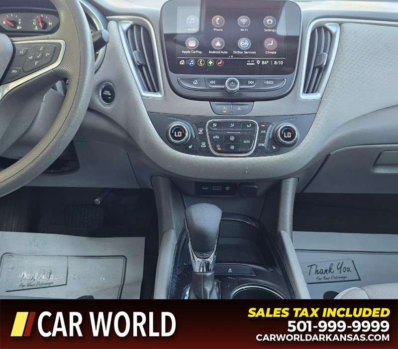 Chevrolet Malibu Vehicle Full-screen Gallery Image 18