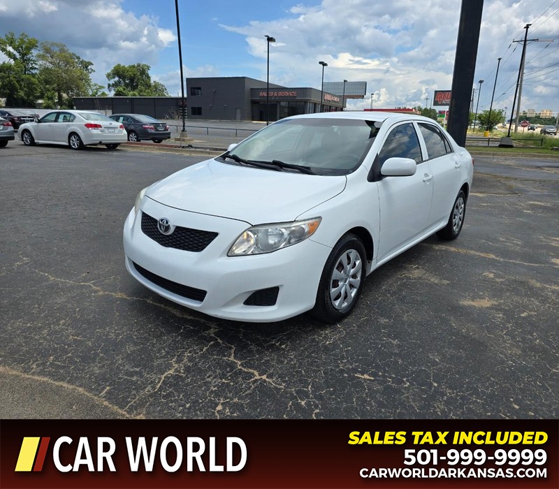 Toyota Corolla Vehicle Full-screen Gallery Image 3