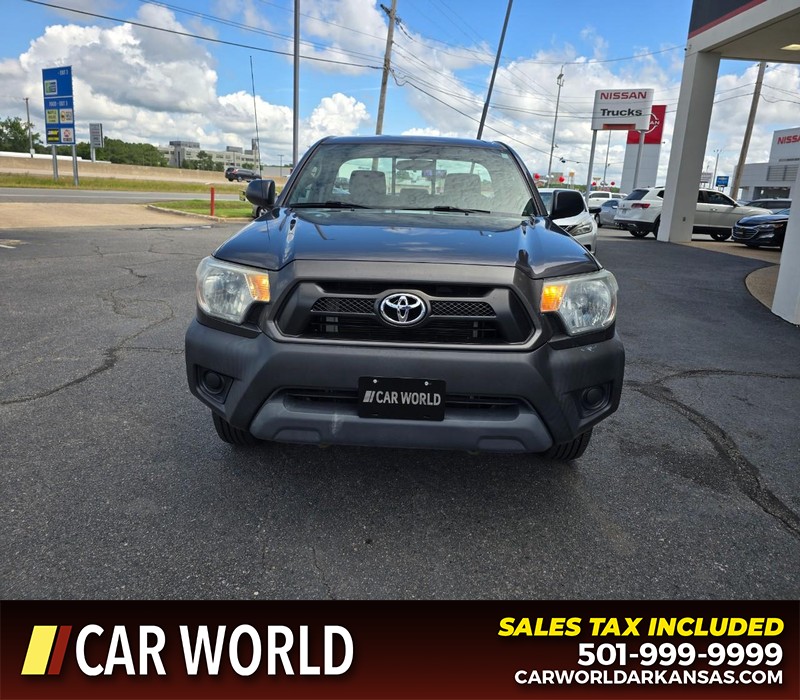 Toyota Tacoma Vehicle Full-screen Gallery Image 2