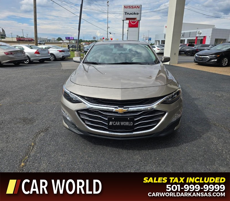 Chevrolet Malibu Vehicle Full-screen Gallery Image 2