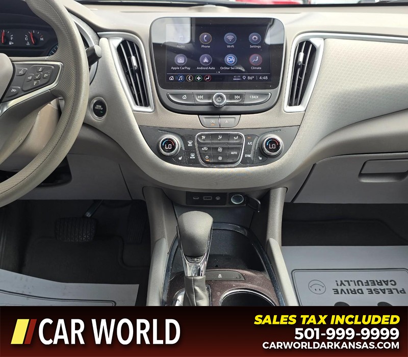 Chevrolet Malibu Vehicle Full-screen Gallery Image 18