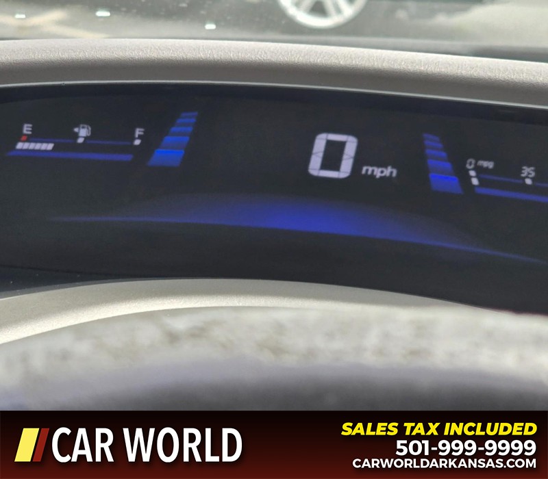 Honda Civic Sedan Vehicle Full-screen Gallery Image 16