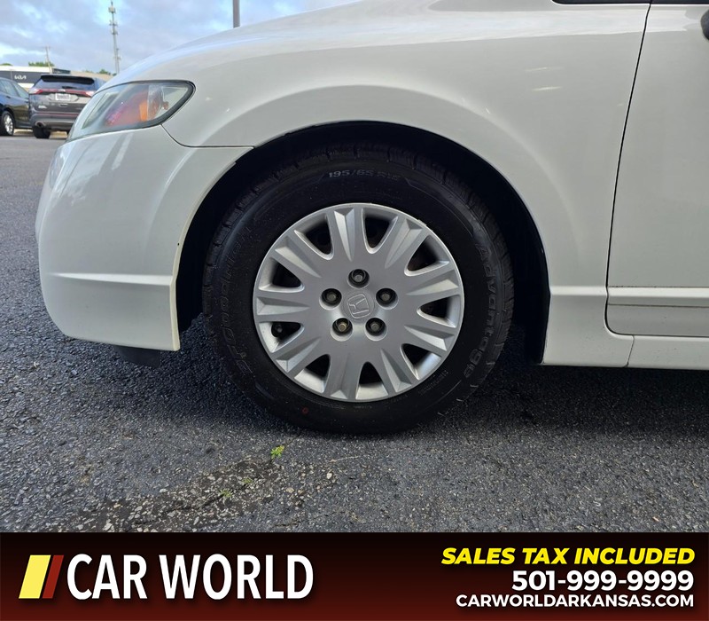 Honda Civic Sedan Vehicle Full-screen Gallery Image 6