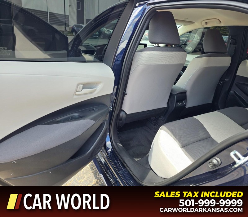 Toyota Corolla Vehicle Full-screen Gallery Image 9