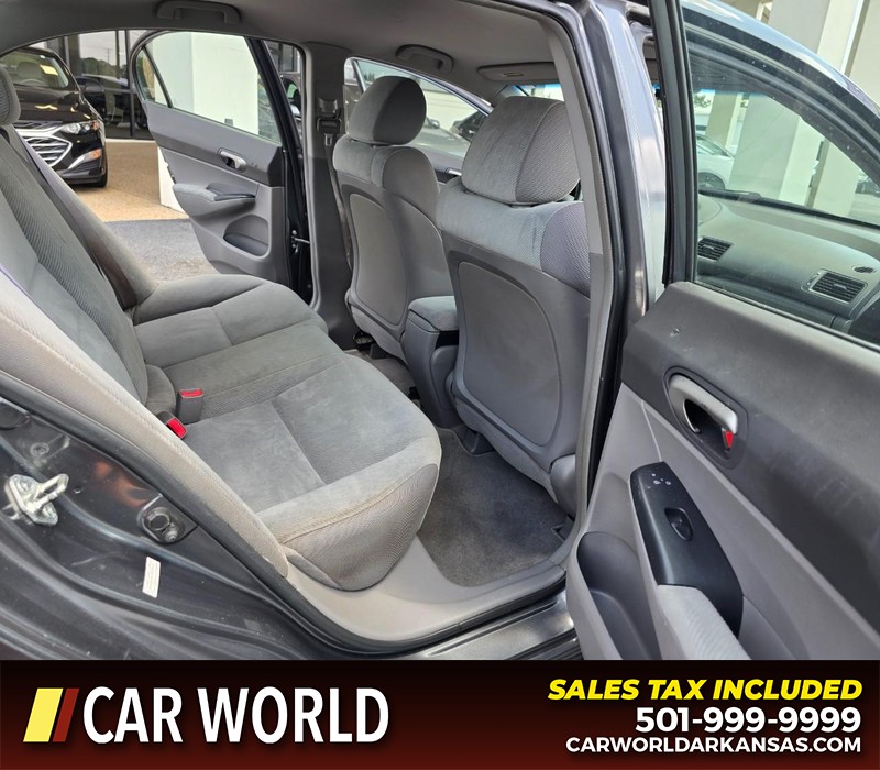 Honda Civic Sedan Vehicle Full-screen Gallery Image 12