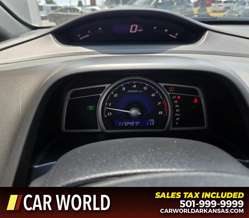 Honda Civic Sedan Vehicle Full-screen Gallery Image 17