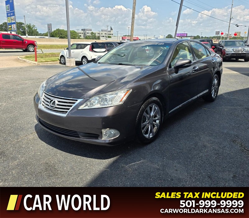 Lexus ES 350 Vehicle Full-screen Gallery Image 3