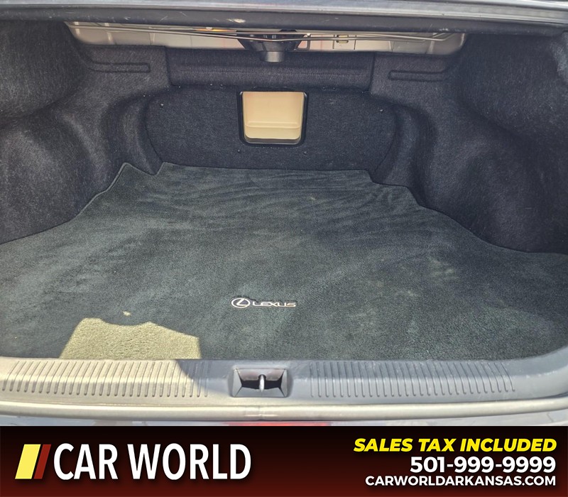 Lexus ES 350 Vehicle Full-screen Gallery Image 14