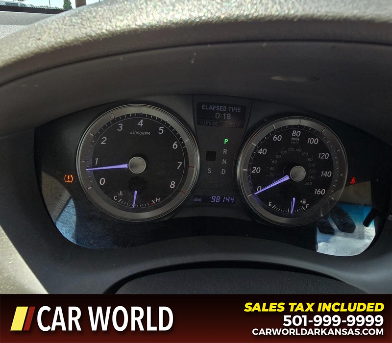 Lexus ES 350 Vehicle Full-screen Gallery Image 17