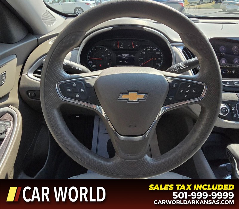 Chevrolet Malibu Vehicle Full-screen Gallery Image 15