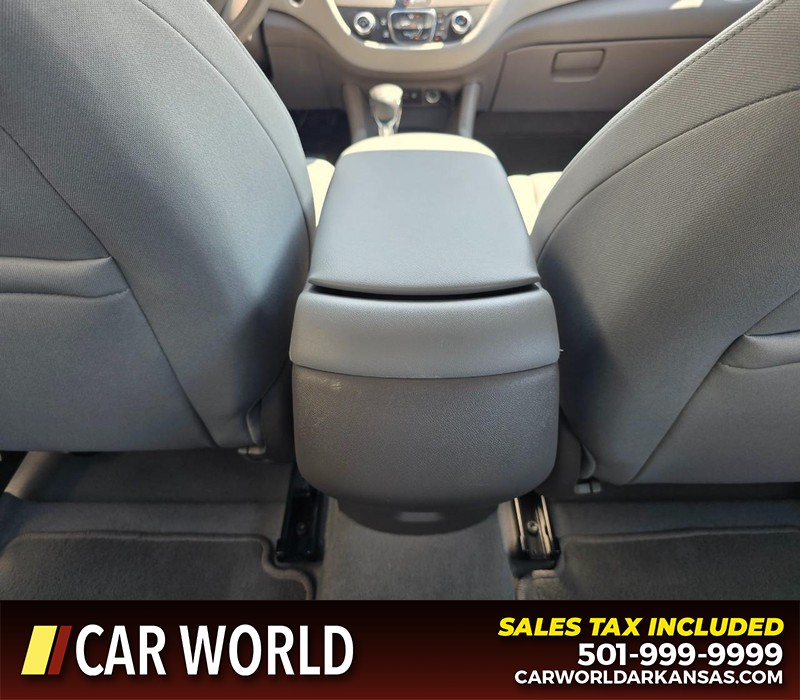 Chevrolet Malibu Vehicle Full-screen Gallery Image 19