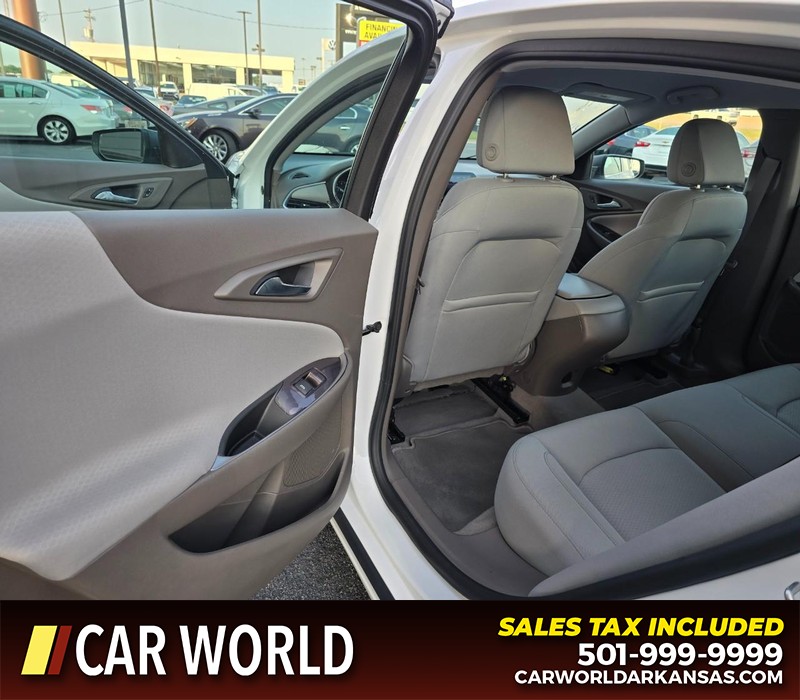 Chevrolet Malibu Vehicle Full-screen Gallery Image 9