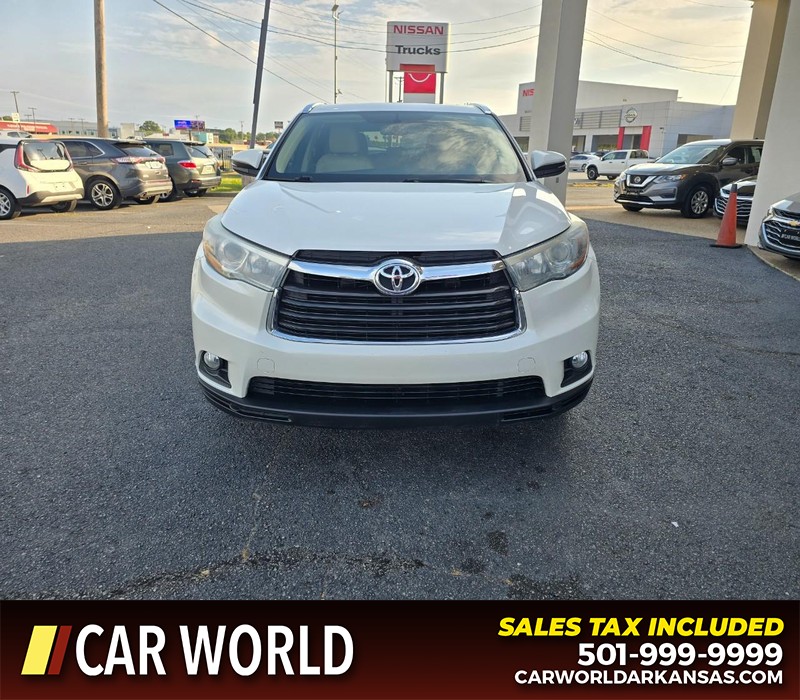 Toyota Highlander Vehicle Full-screen Gallery Image 2