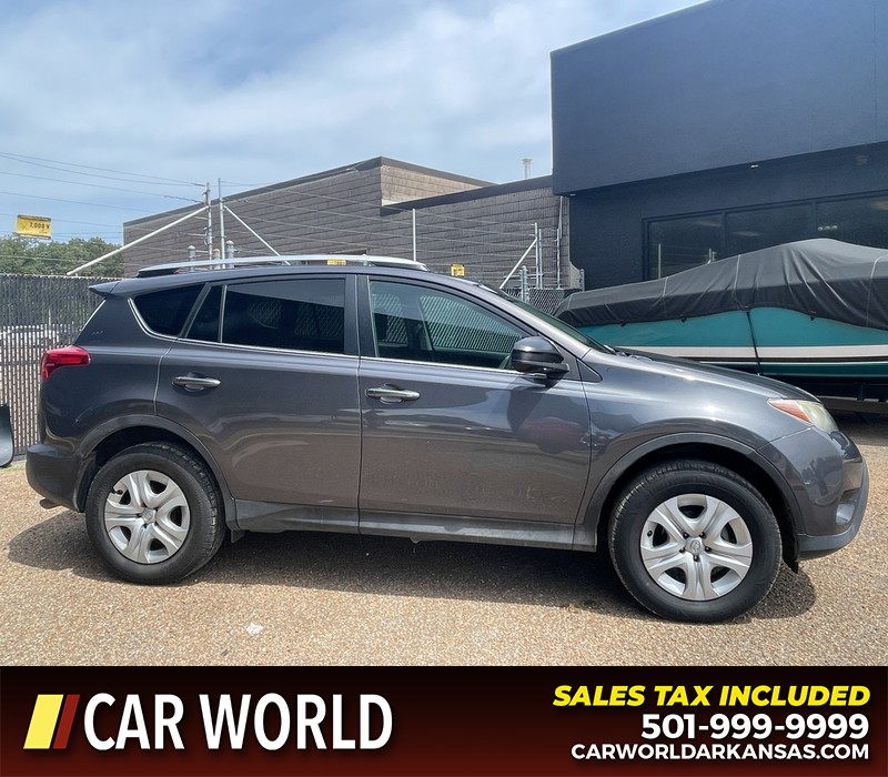 Toyota RAV4 Vehicle Full-screen Gallery Image 2