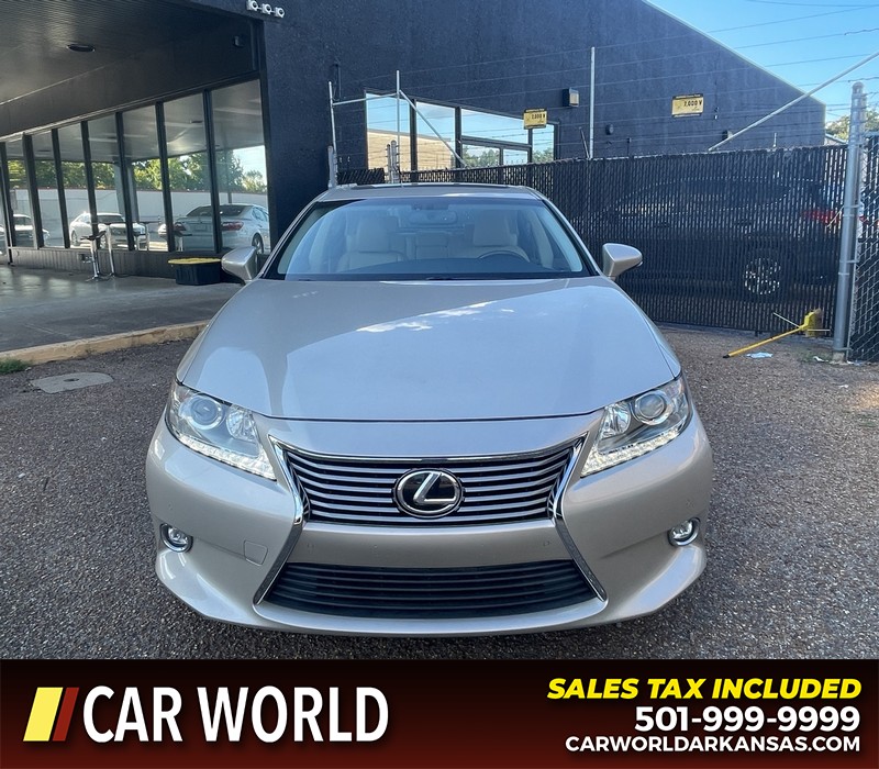 Lexus ES 350 Vehicle Full-screen Gallery Image 9