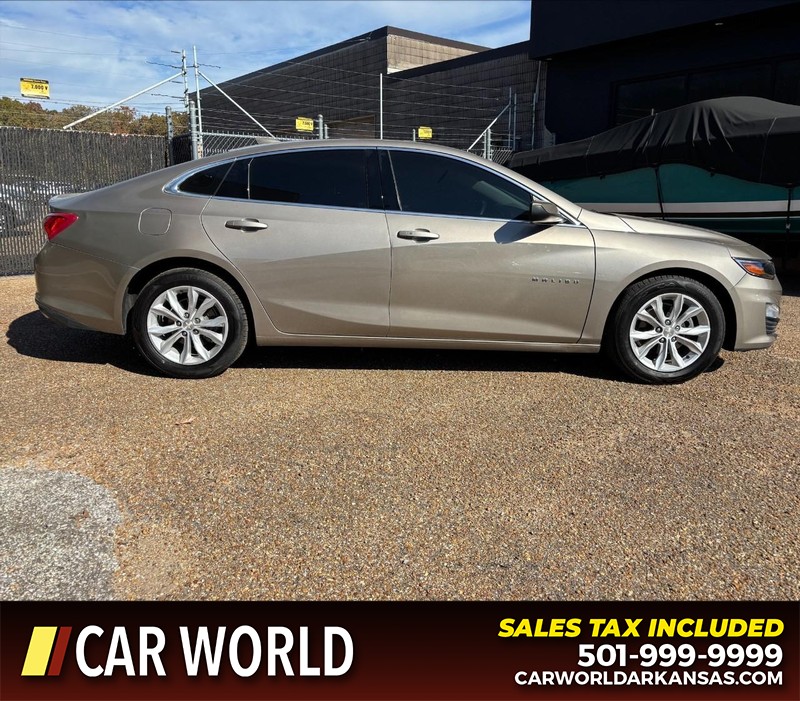 Chevrolet Malibu Vehicle Full-screen Gallery Image 2