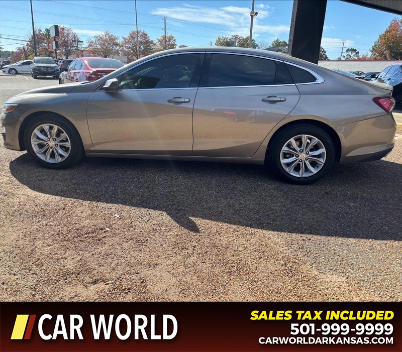 Chevrolet Malibu Vehicle Full-screen Gallery Image 8