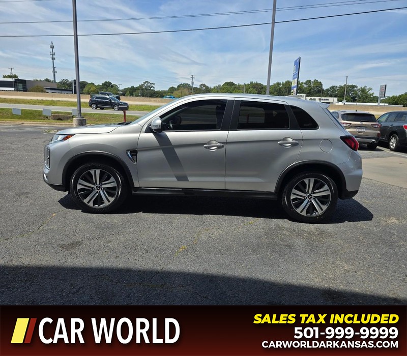 Mitsubishi Outlander Sport Vehicle Full-screen Gallery Image 4