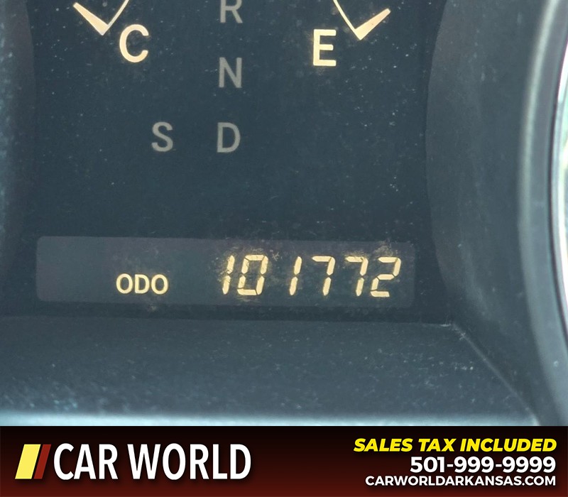 Toyota Highlander Vehicle Full-screen Gallery Image 19