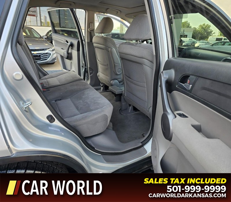 Honda CR-V Vehicle Full-screen Gallery Image 12