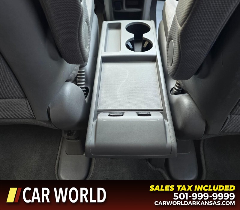 Honda CR-V Vehicle Full-screen Gallery Image 20