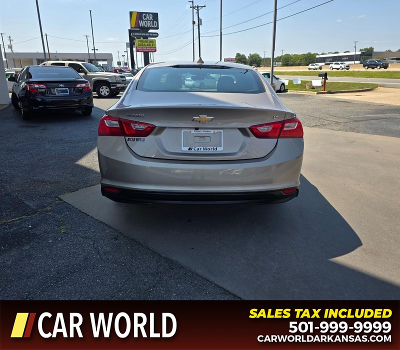 Chevrolet Malibu Vehicle Full-screen Gallery Image 5