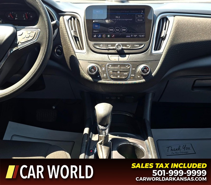 Chevrolet Malibu Vehicle Full-screen Gallery Image 18