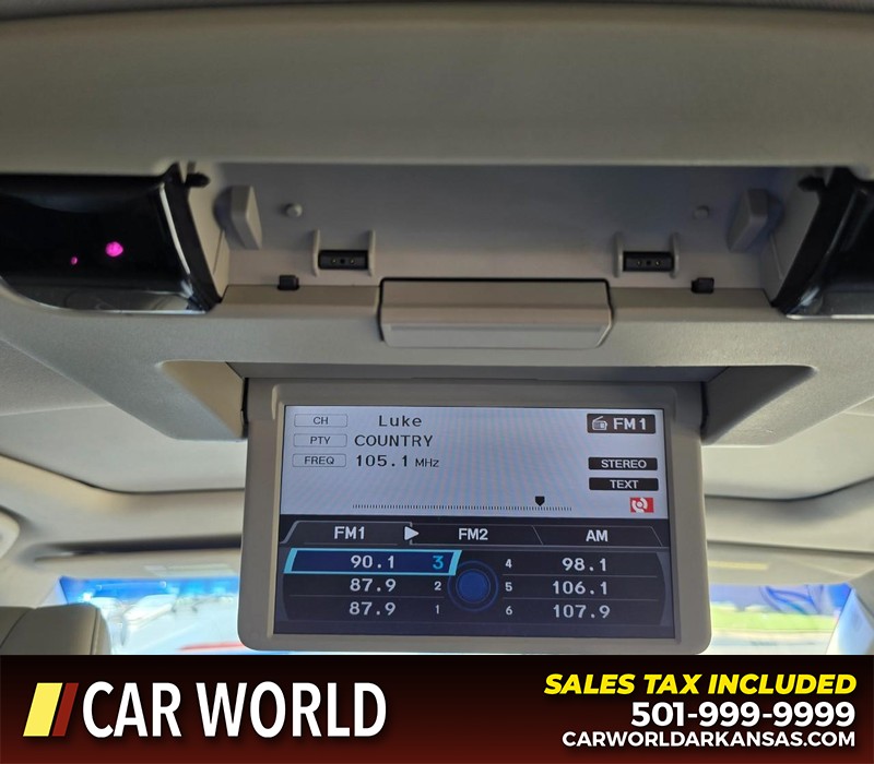 Acura MDX Vehicle Full-screen Gallery Image 24