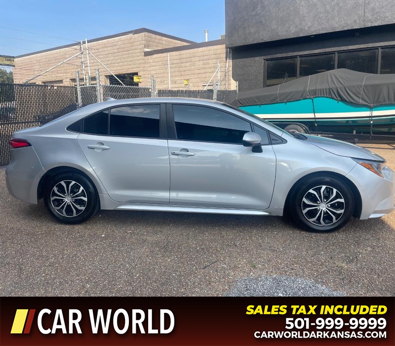 Toyota Corolla Vehicle Full-screen Gallery Image 2