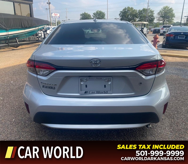 Toyota Corolla Vehicle Full-screen Gallery Image 4