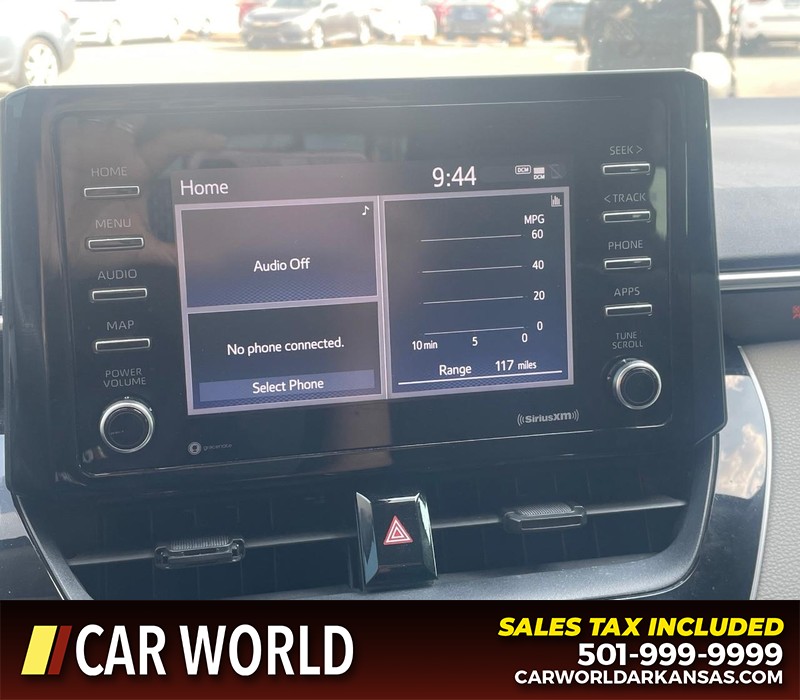 Toyota Corolla Vehicle Full-screen Gallery Image 15