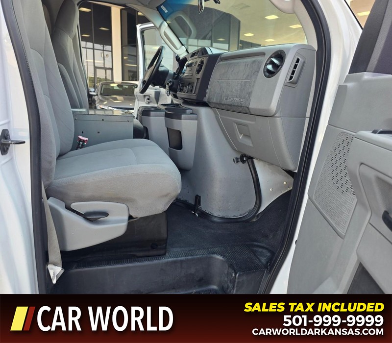 Ford Econoline Cargo Van Vehicle Full-screen Gallery Image 8